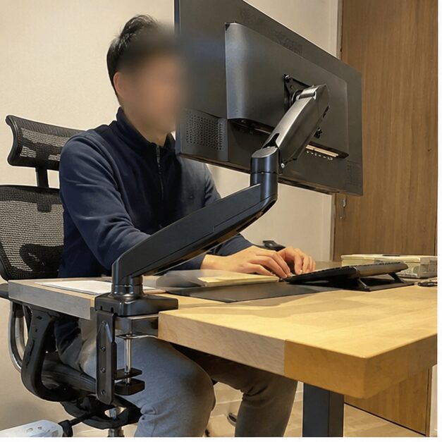 モニターアーム設置イメージ