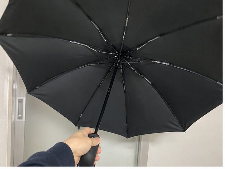Amazonベーシック 折りたたみ傘 外観